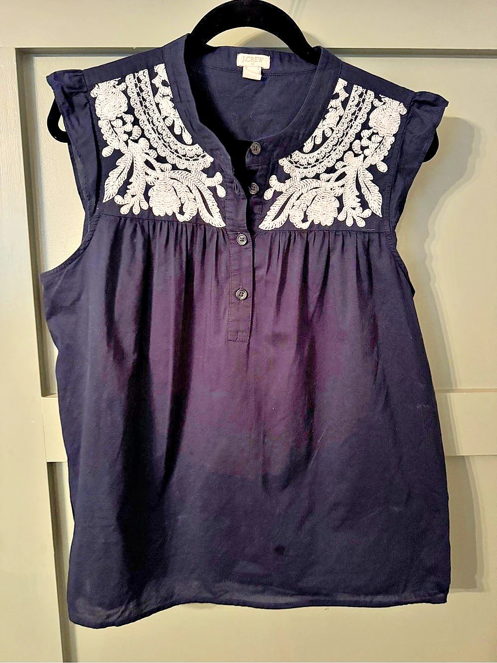 J.Crew Embroidered Sleeveless blouse navy Blue Size 14 Like New